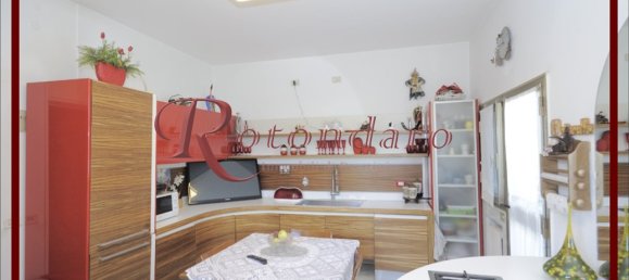 4-Zimmer Wohnung in Milan, Italy, Nr. 249701 6
