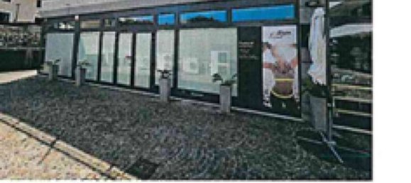 عقار تجاري في Udine, Italy 56متر مربع رقم 300689 9