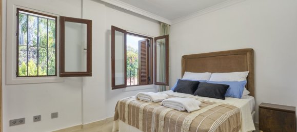 5 bedrooms Villa in Marbella, Spain No. 138168 11