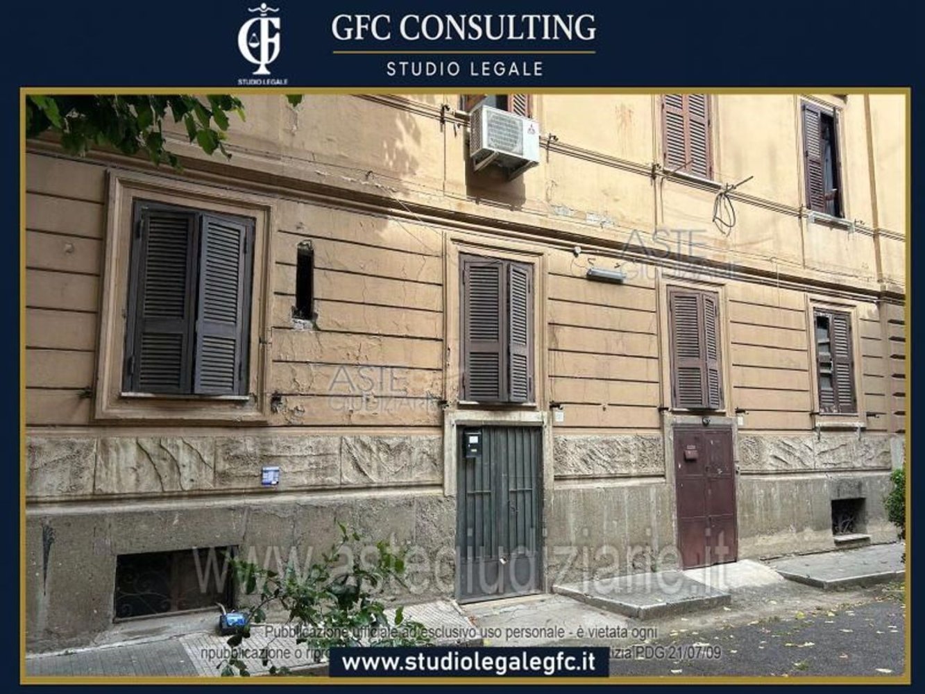 5 bedrooms Apartment in Rome, Italy No. 399878