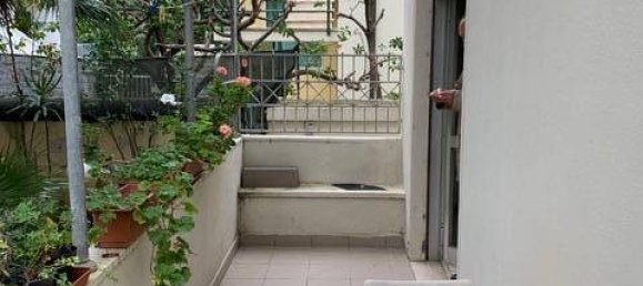 Apartamento de 1 dormitorio en Viareggio, Italy No. 42898 2