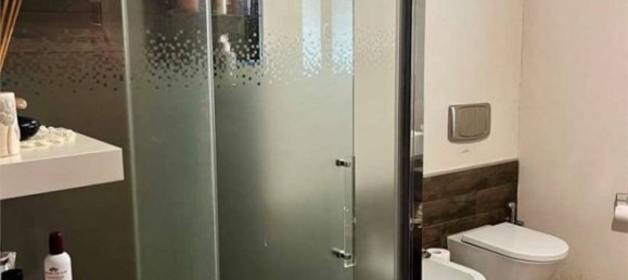 4 Schlafzimmer Villa in Baveno, Italy, Nr. 170990 11