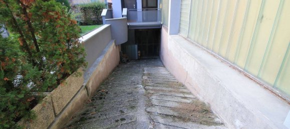 Propiedad comercial de 3 habitaciónes en Mariano Comense, Italy No. 320012 18