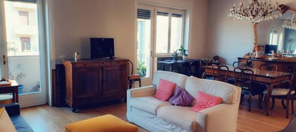4 rooms Apartment in Milan, Italy No. 250619 3