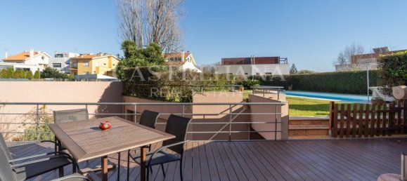 5 غرف نوم منزل في Porto, Portugal رقم 108484 5