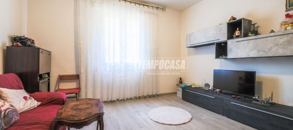 4 rooms Apartment in Imola, Italy No. 79593 2