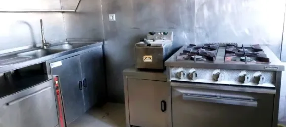 Коммерческая недвижимость 214м² в Алмада, Португалия № 146778 8