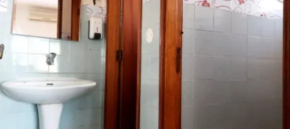 Коммерческая недвижимость 214м² в Алмада, Португалия № 146778 11