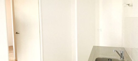 3 chambres Appartement à Romainville, France No. 359276 5