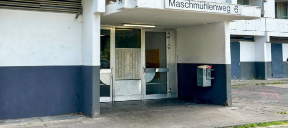 Studio in Gottingen, Germany, Nr. 45532 2