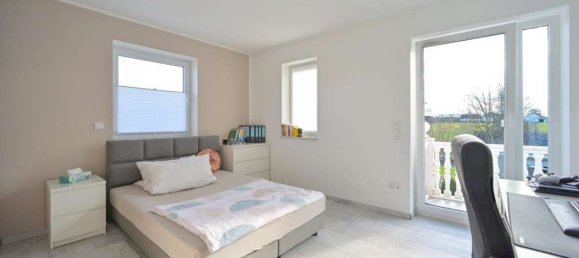 5 chambres Villa à Augsburg, Germany No. 143245 18