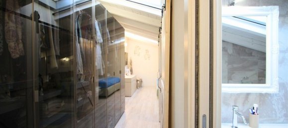 5 rooms Villa in Limbiate, Italy No. 13572 28