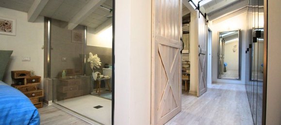 5 rooms Villa in Limbiate, Italy No. 13572 23