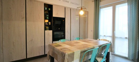 5 rooms Villa in Limbiate, Italy No. 13572 12