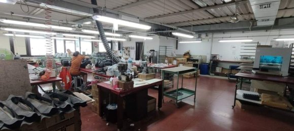 Armazém em Scandicci, Italy 258 m² N.º 369796 12