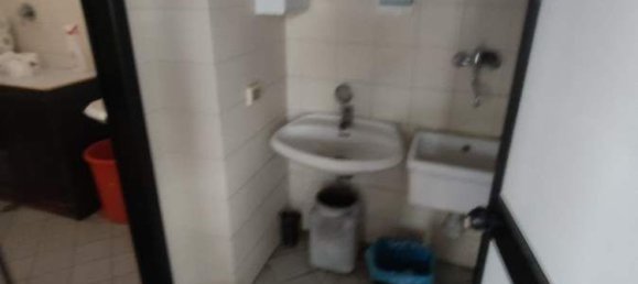 Armazém em Scandicci, Italy 258 m² N.º 369796 16