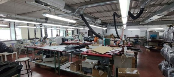 Armazém em Scandicci, Italy 258 m² N.º 369796 10