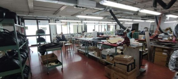 Armazém em Scandicci, Italy 258 m² N.º 369796 5