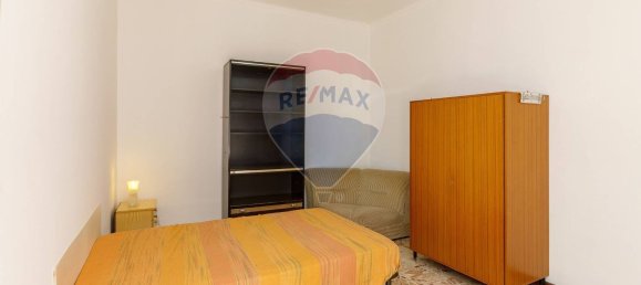 3-salle Appartement à Catania, Italy No. 81980 26