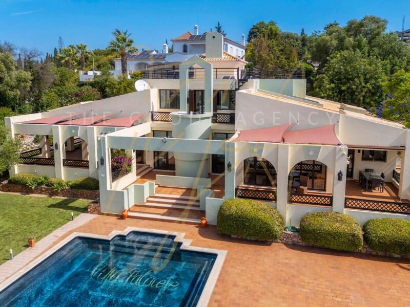 5 chambres Villa à Almancil, Portugal No. 354940