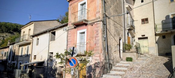 1 bedroom House in Goriano Sicoli, Italy No. 265888 16