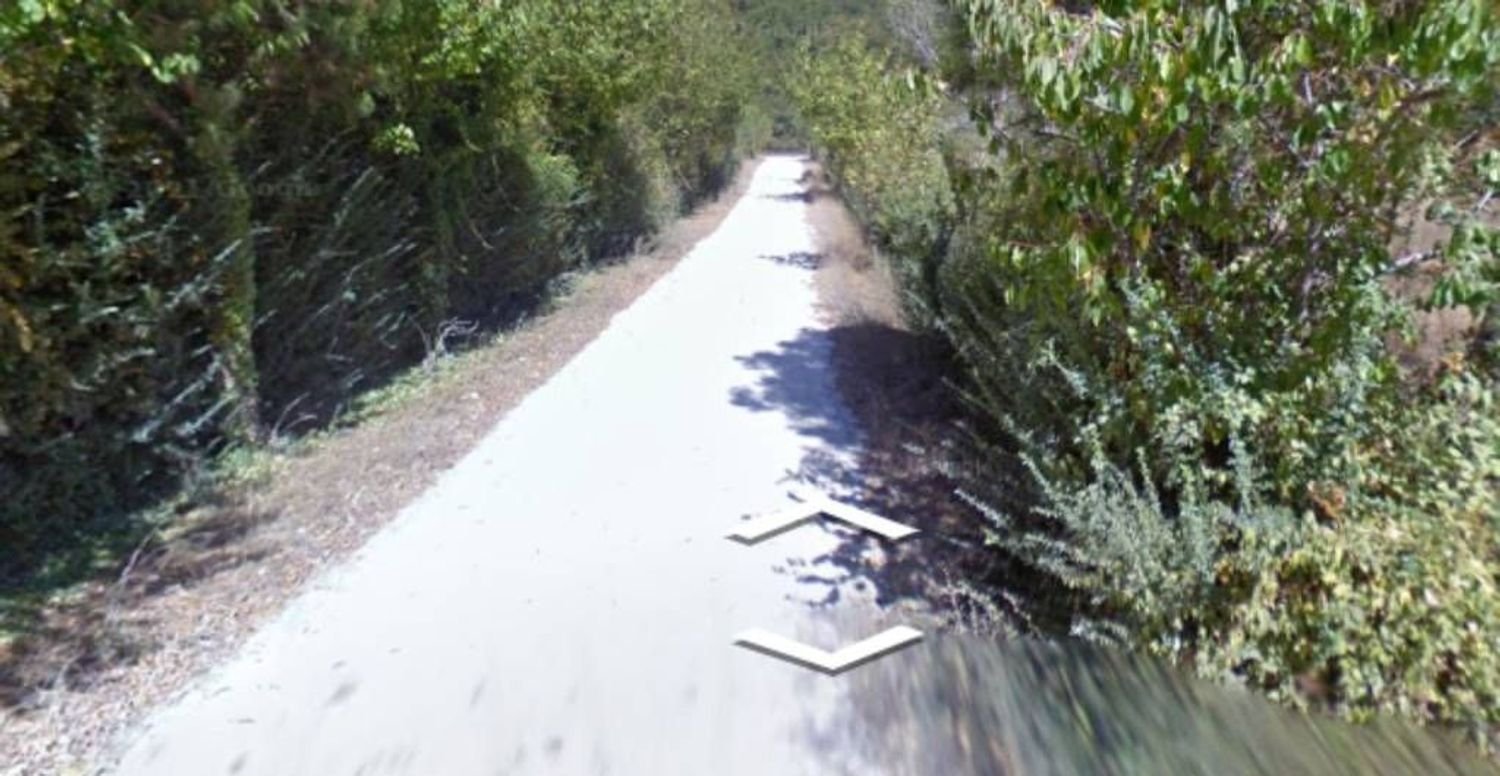 558m² Warehouse in Cingoli, Italy No. 296654