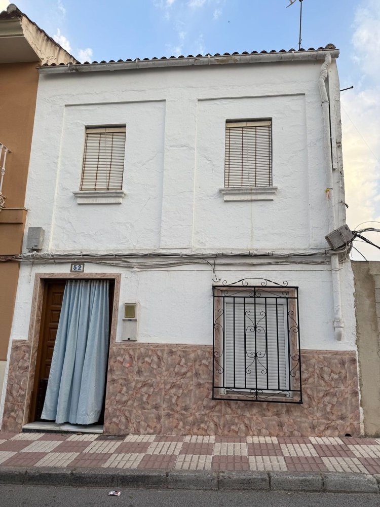 3 bedrooms House in Moriles, Spain No. 157397