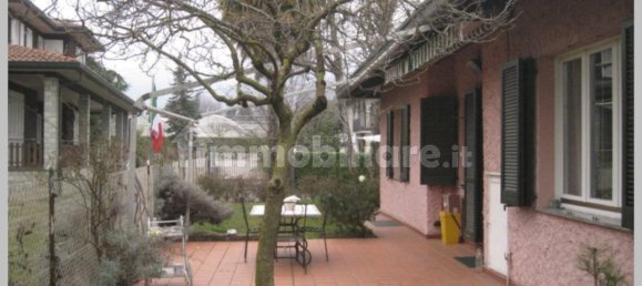 6 bedrooms Villa in Montorfano, Italy No. 314931 16