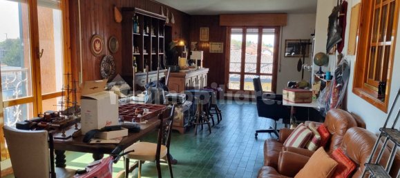 3 bedrooms Penthouse in Cerro Maggiore, Italy No. 15343 45