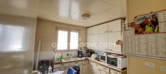 2 Schlafzimmer Haus in Laon, France, Nr. 50090 4