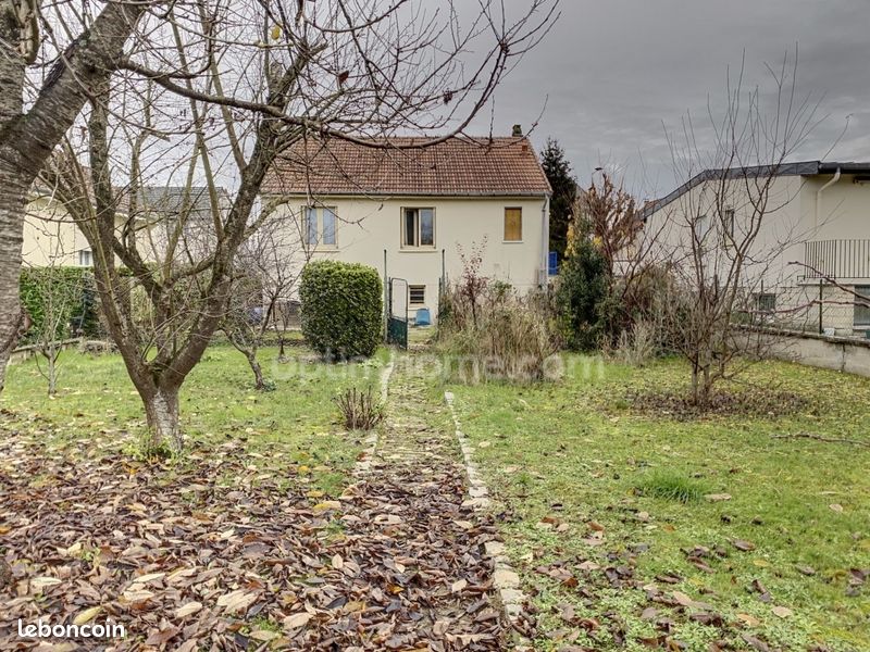 2 Schlafzimmer Haus in Laon, France, Nr. 50090