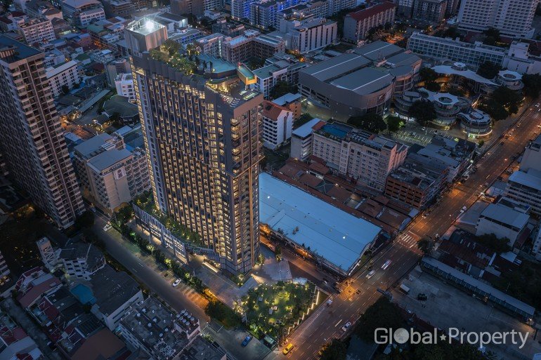 Condominio de 1 dormitorio en EDGE Central Pattaya Chon Buri, Thailand No. 32453