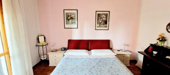 4 rooms Apartment in Campi Bisenzio, Italy No. 36166 19