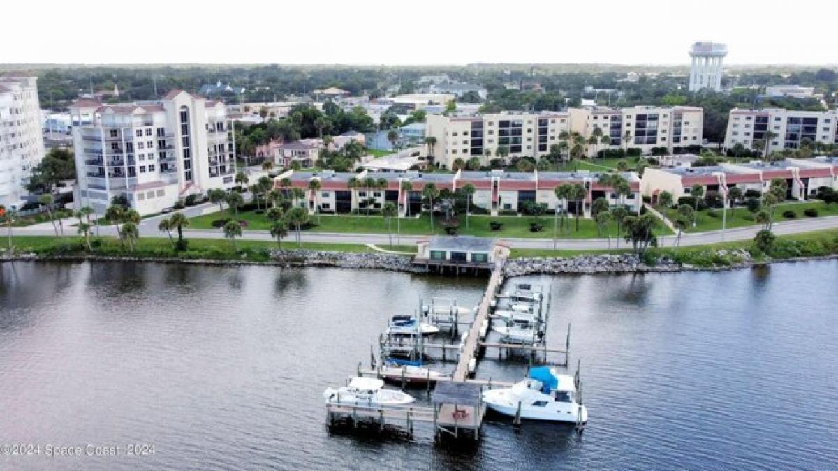 3 bedrooms House in Cocoa, USA No. 385211