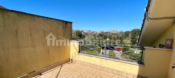 4 bedrooms Villa in Bracciano, Italy No. 11113 15