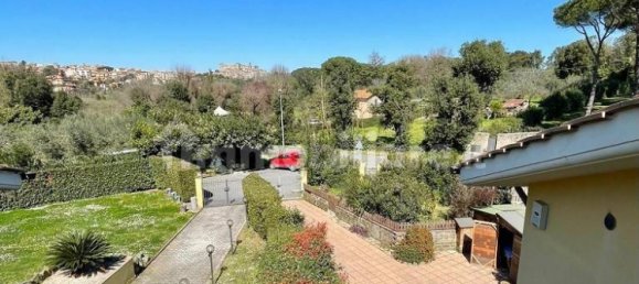 4 bedrooms Villa in Bracciano, Italy No. 11113 31