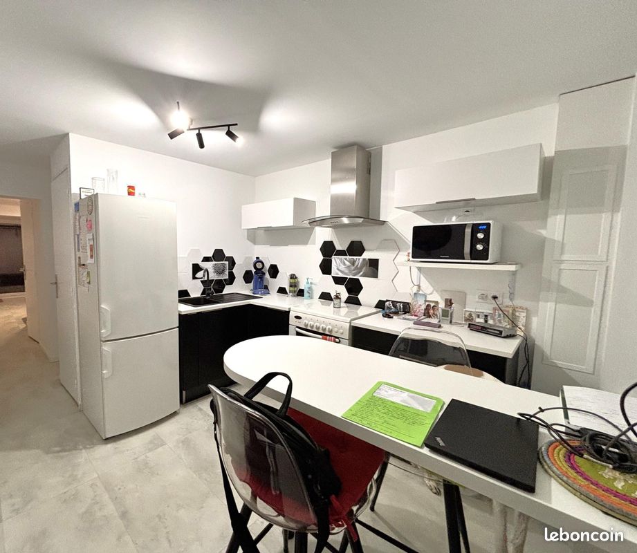 Casa de 2 dormitorios en Darnetal, France No. 358790