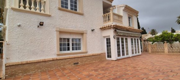 7 bedrooms Villa in Alicante, Spain No. 189236 4