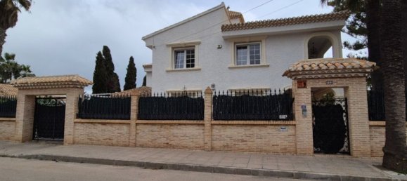 7 bedrooms Villa in Alicante, Spain No. 189236 2