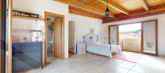 4-Zimmer Haus in Melito di Napoli, Italy, Nr. 18499 28