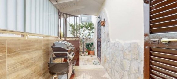 4-Zimmer Haus in Melito di Napoli, Italy, Nr. 18499 6