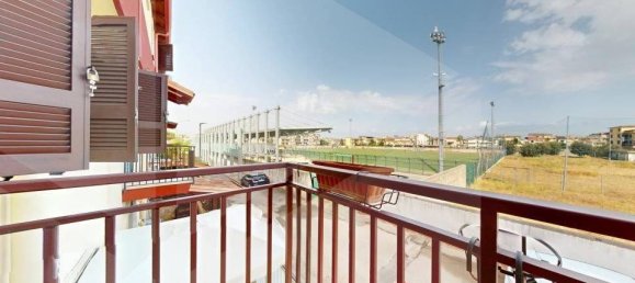 4-Zimmer Haus in Melito di Napoli, Italy, Nr. 18499 23