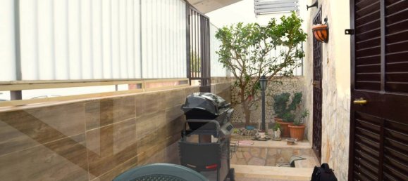 4-Zimmer Haus in Melito di Napoli, Italy, Nr. 18499 35