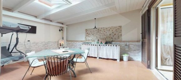 4-Zimmer Haus in Melito di Napoli, Italy, Nr. 18499 10