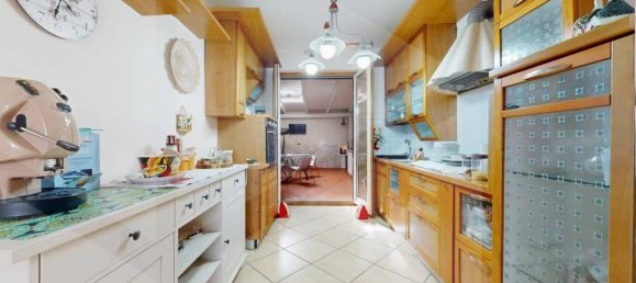 4-Zimmer Haus in Melito di Napoli, Italy, Nr. 18499 7