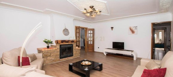 4 bedrooms House in Guia, Portugal No. 107510 9