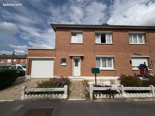 3 bedrooms House in Essars, France No. 309600