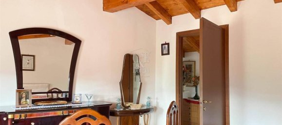 8 rooms House in Romagnese, Italy No. 32817 42