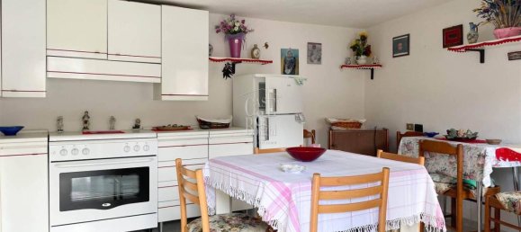 8 rooms House in Romagnese, Italy No. 32817 48
