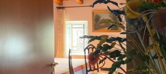 8 rooms House in Romagnese, Italy No. 32817 17